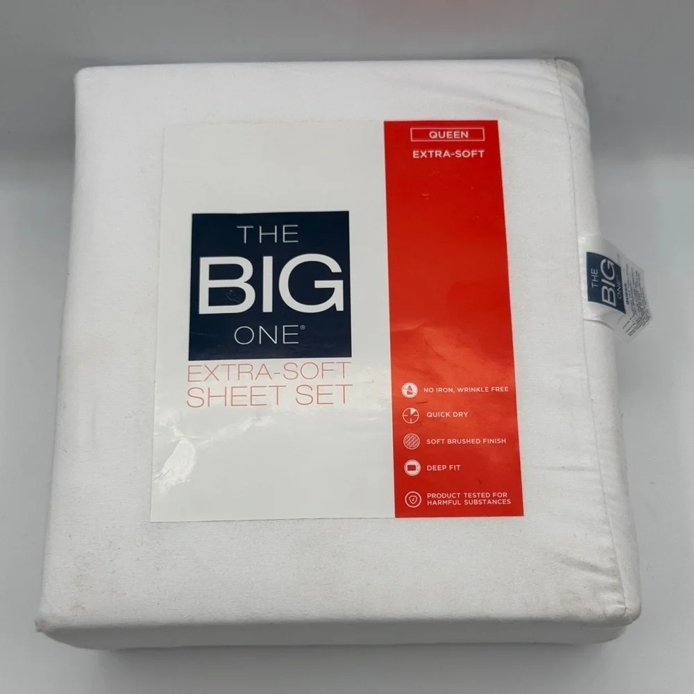The Big One Extra-Soft Sheet Set - Classic White QUEEN size flat fitted pillow